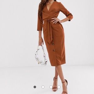 Mid-sleeve midi dress